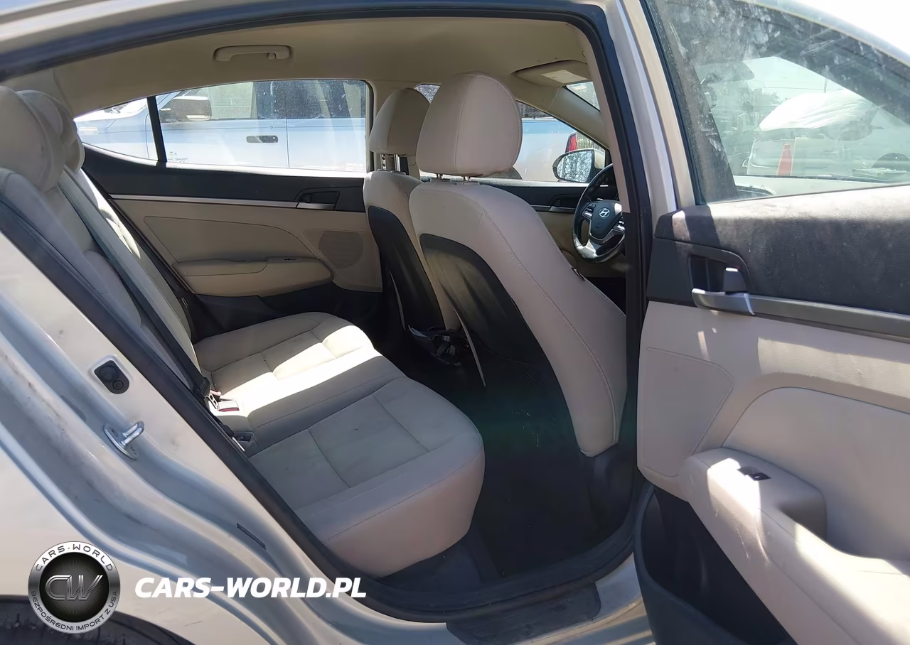 2017 Hyundai Elantra Se VIN:5NPD84LF5HH014055 - 8