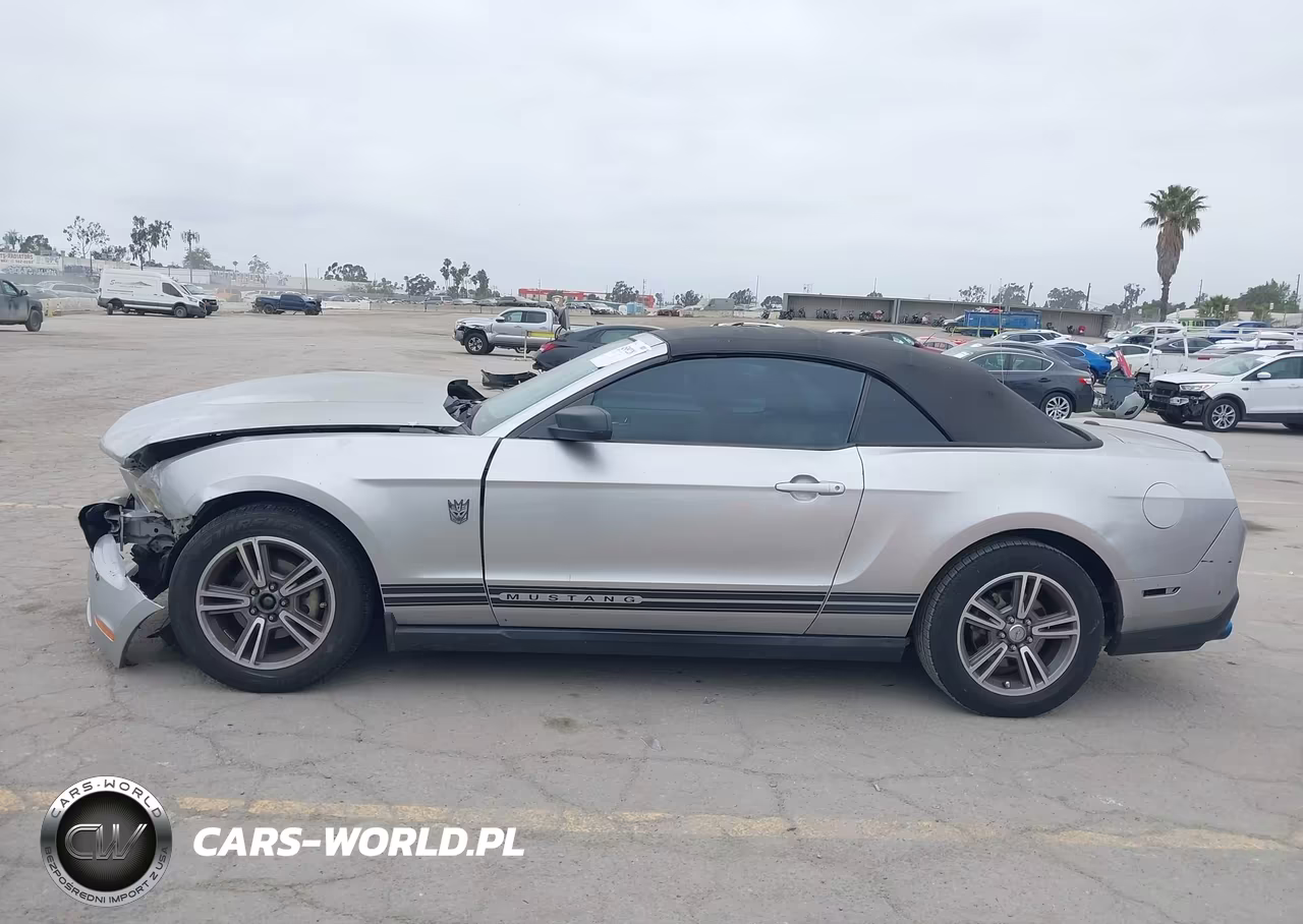 2010 Ford Mustang V6 Premium VIN:1ZVBP8EN6A5124752 - 14