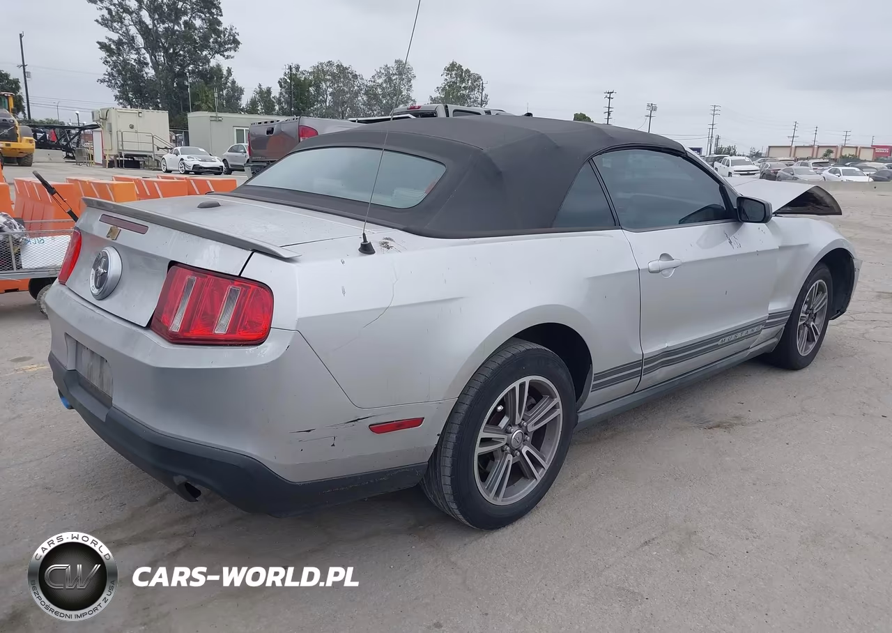 2010 Ford Mustang V6 Premium VIN:1ZVBP8EN6A5124752 - 4