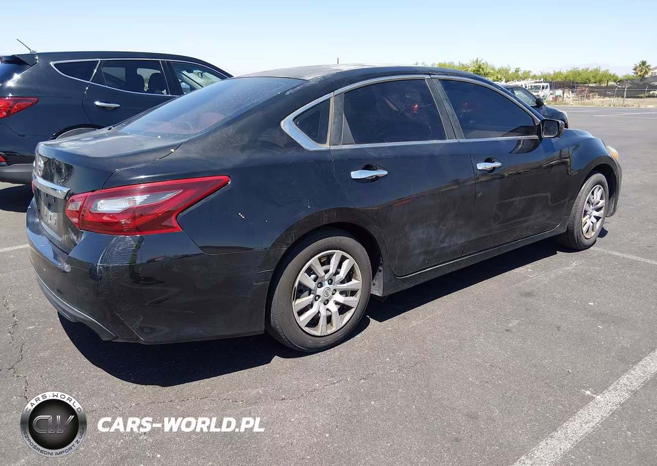 2016 Nissan Altima 2.5 S VIN:1N4AL3AP9GN305962 - 4