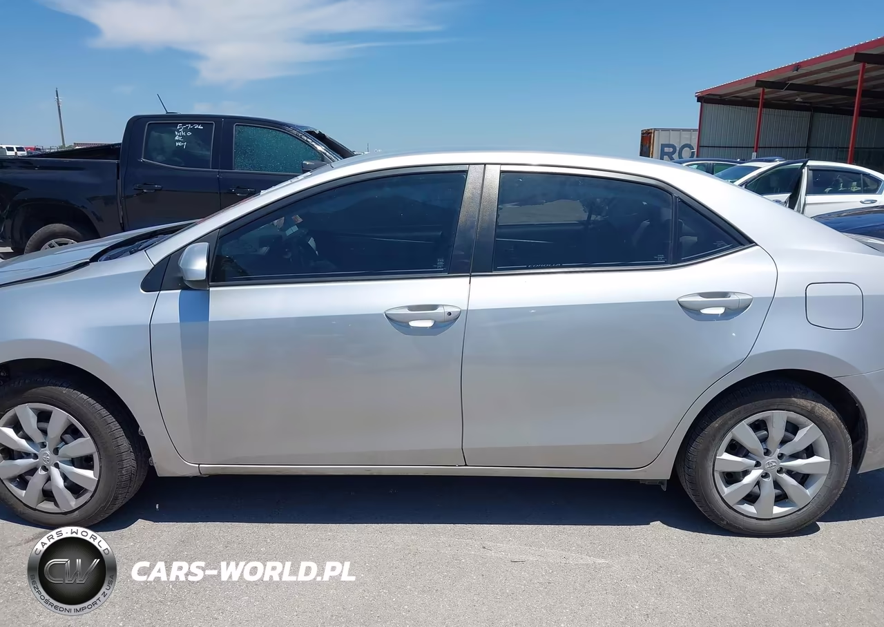 2016 Toyota Corolla Le VIN:5YFBURHE7GP500612 - 15