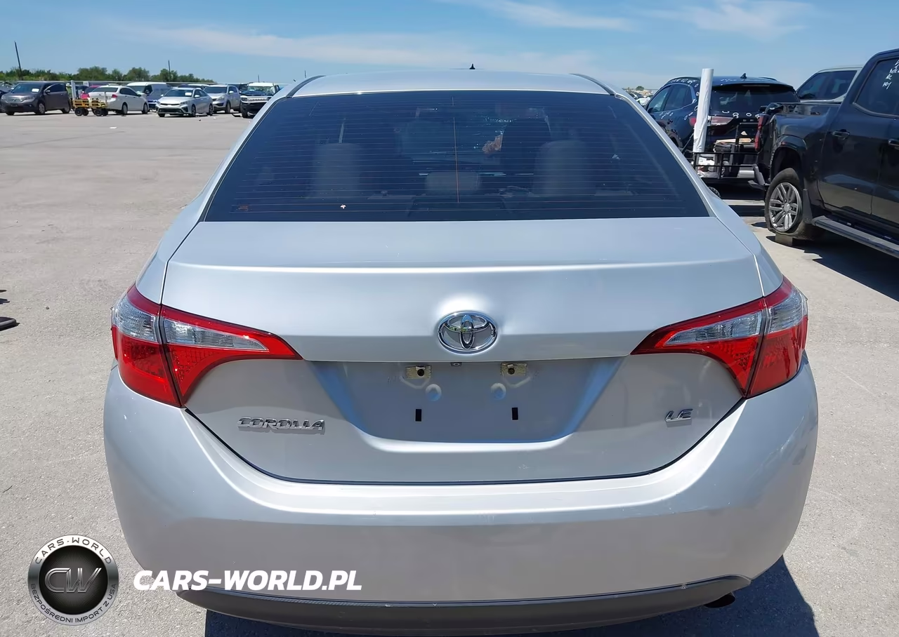 2016 Toyota Corolla Le VIN:5YFBURHE7GP500612 - 17