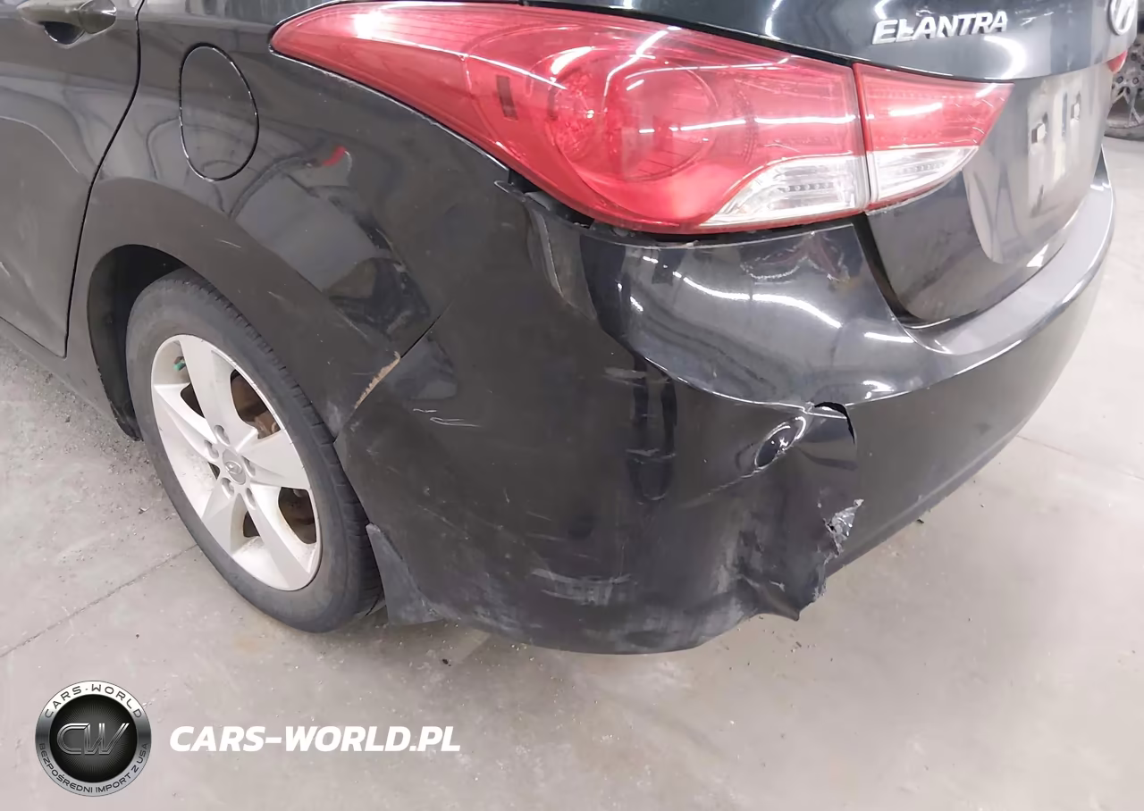 2013 Hyundai Elantra Gls VIN:KMHDH4AEXDU936102 - 13