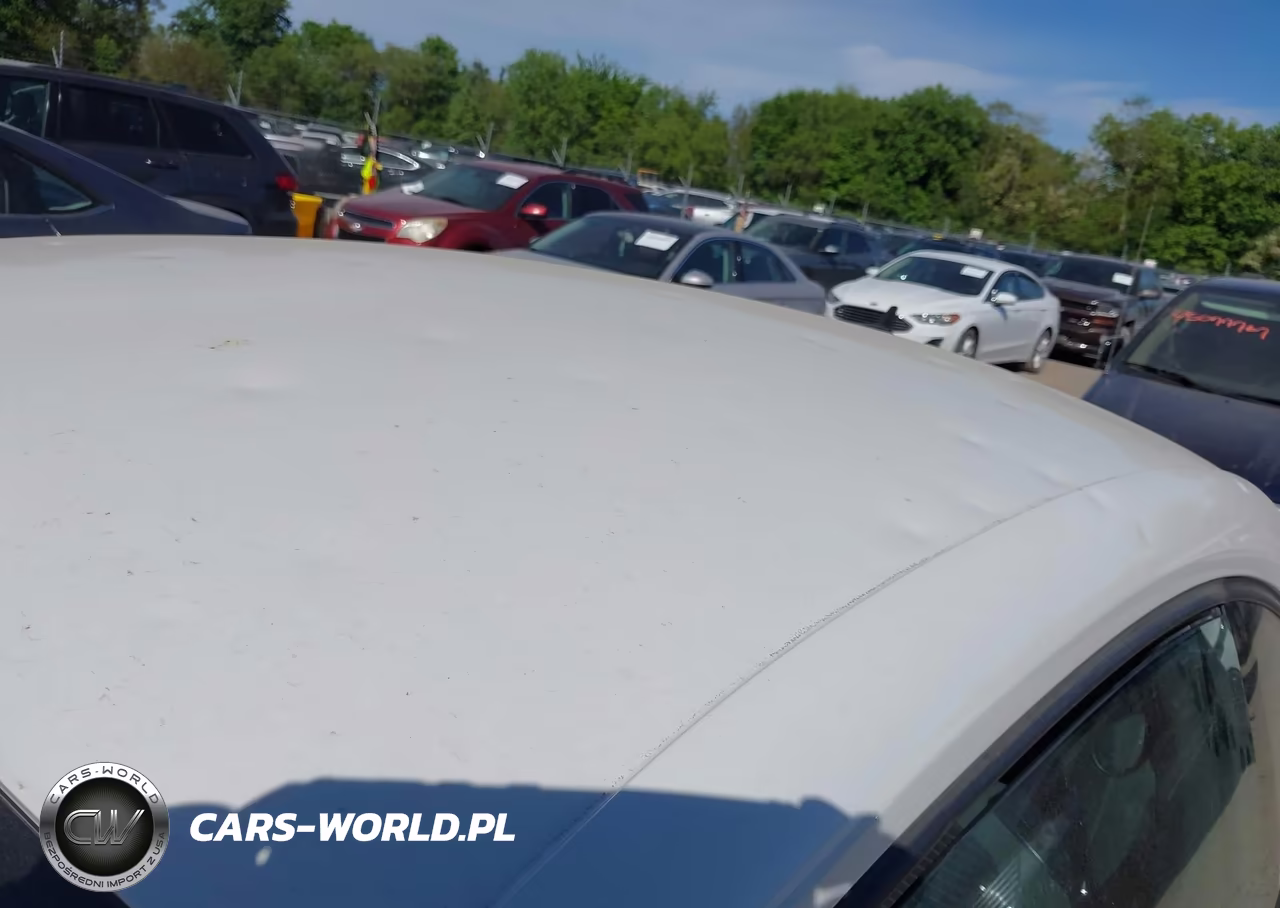 2012 Volkswagen Beetle 2.0T VIN:3VW4A7AT6CM644584 - 16
