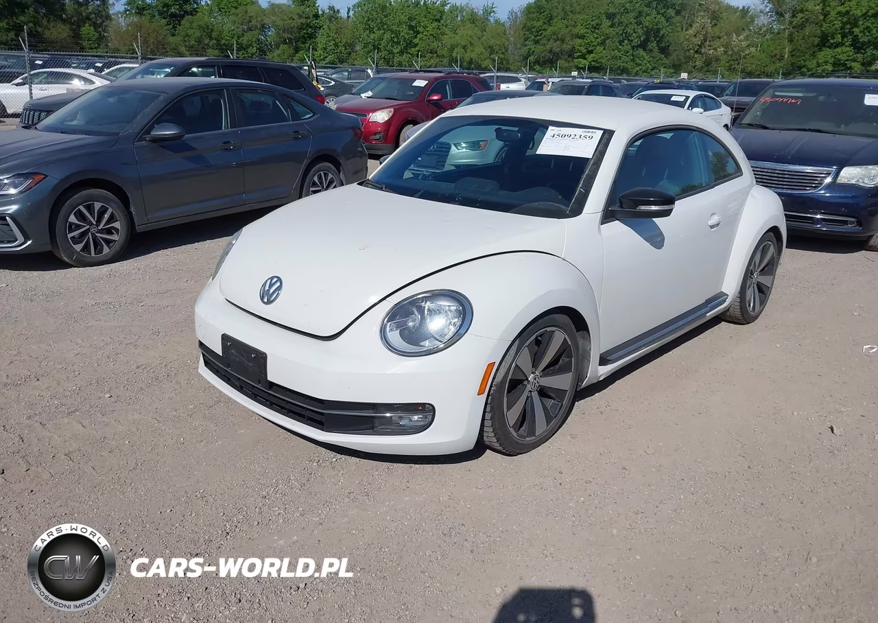 2012 Volkswagen Beetle 2.0T VIN:3VW4A7AT6CM644584 - 2