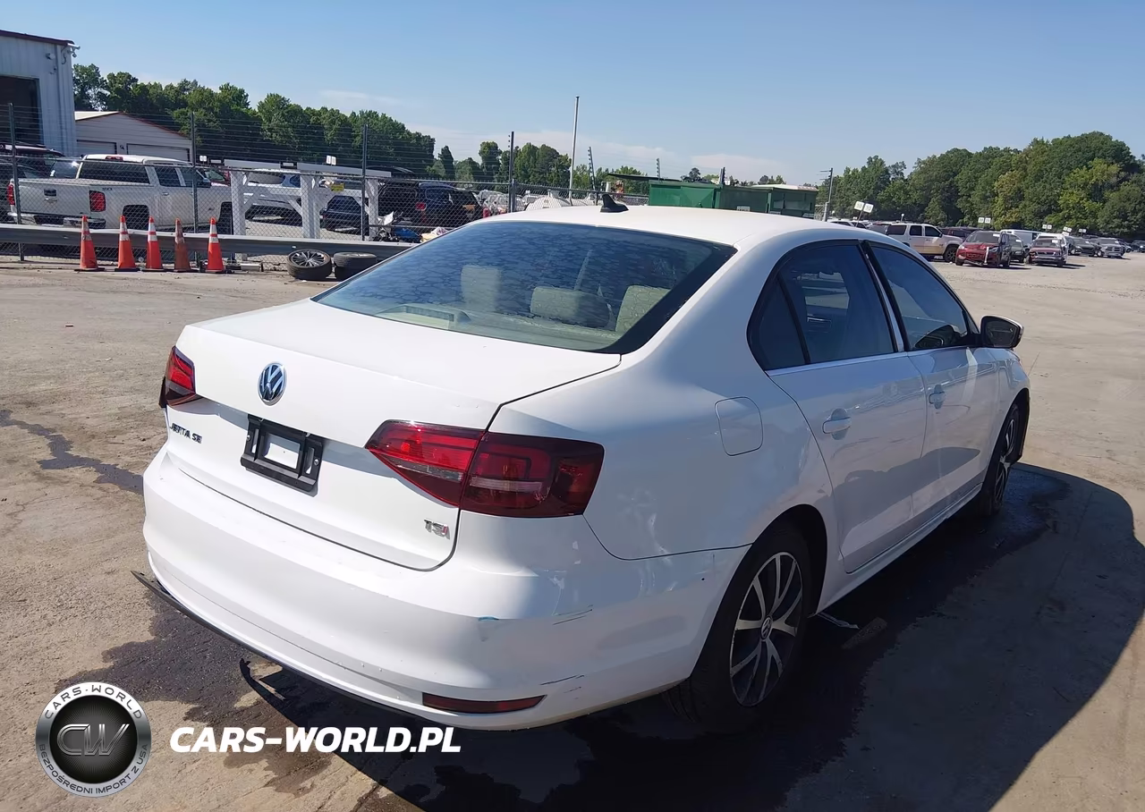 2018 Volkswagen Jetta 1.4T Se-1.4T Wolfsburg Edition VIN:3VWDB7AJ7JM252917 - 4