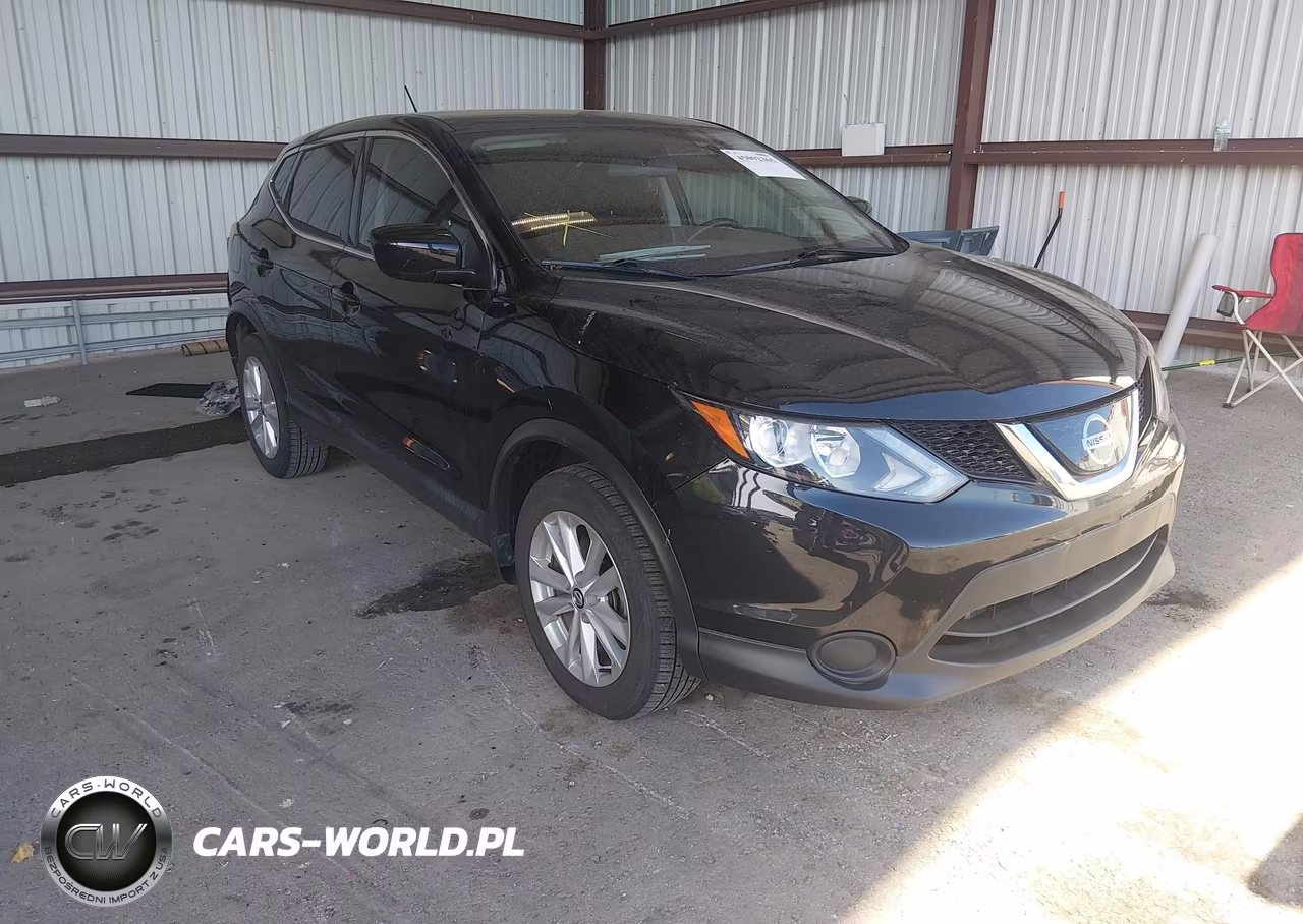 2019 Nissan Rogue Sport S – zdjęcie 1 z 17