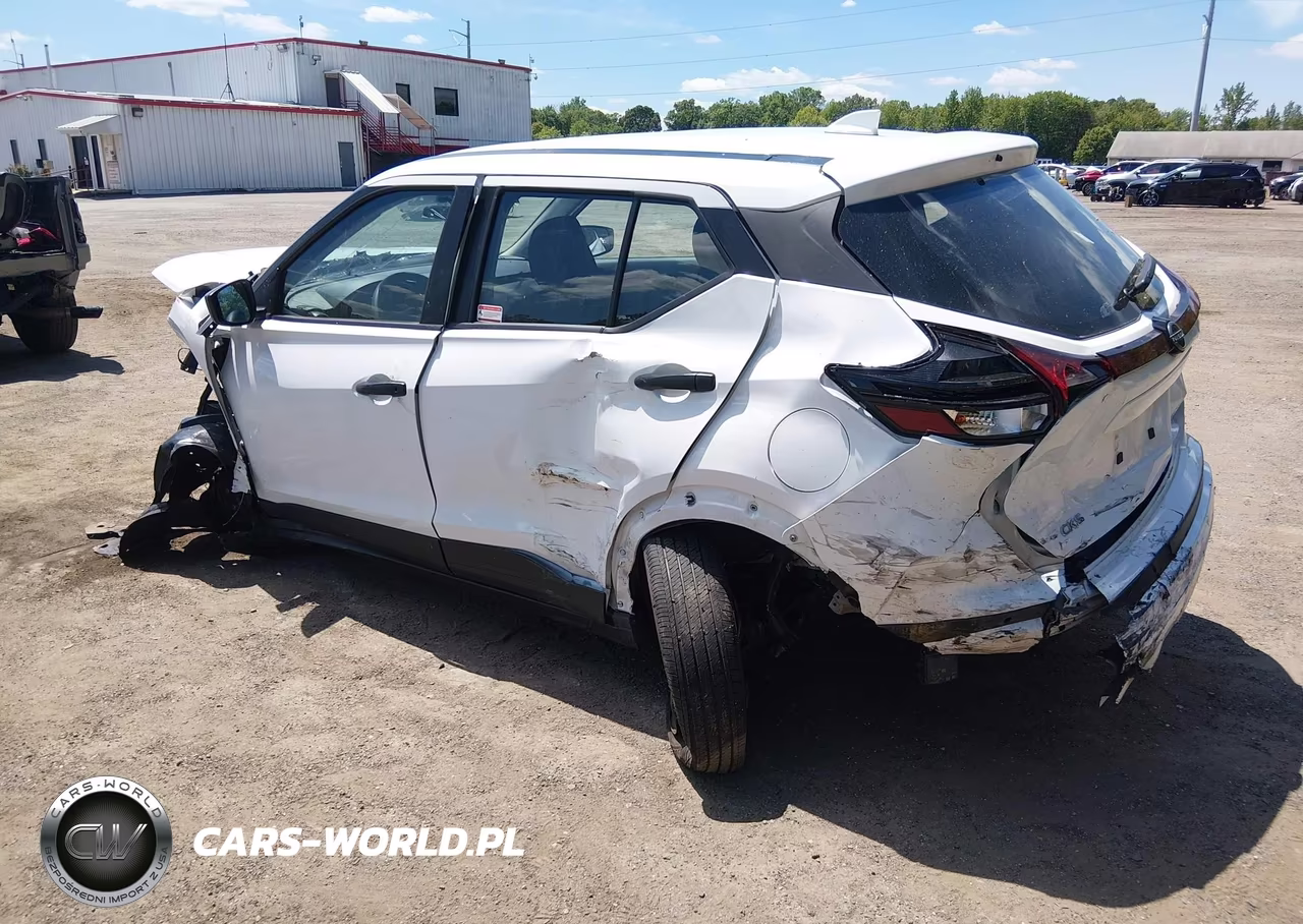 2025 Nissan Kicks Play S VIN:3N1CP5BV9SL499307 - 3