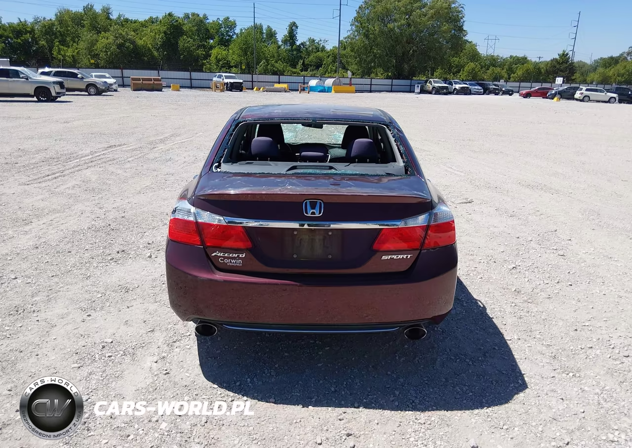 2015 Honda Accord Sport VIN:1HGCR2F5XFA152972 - 16
