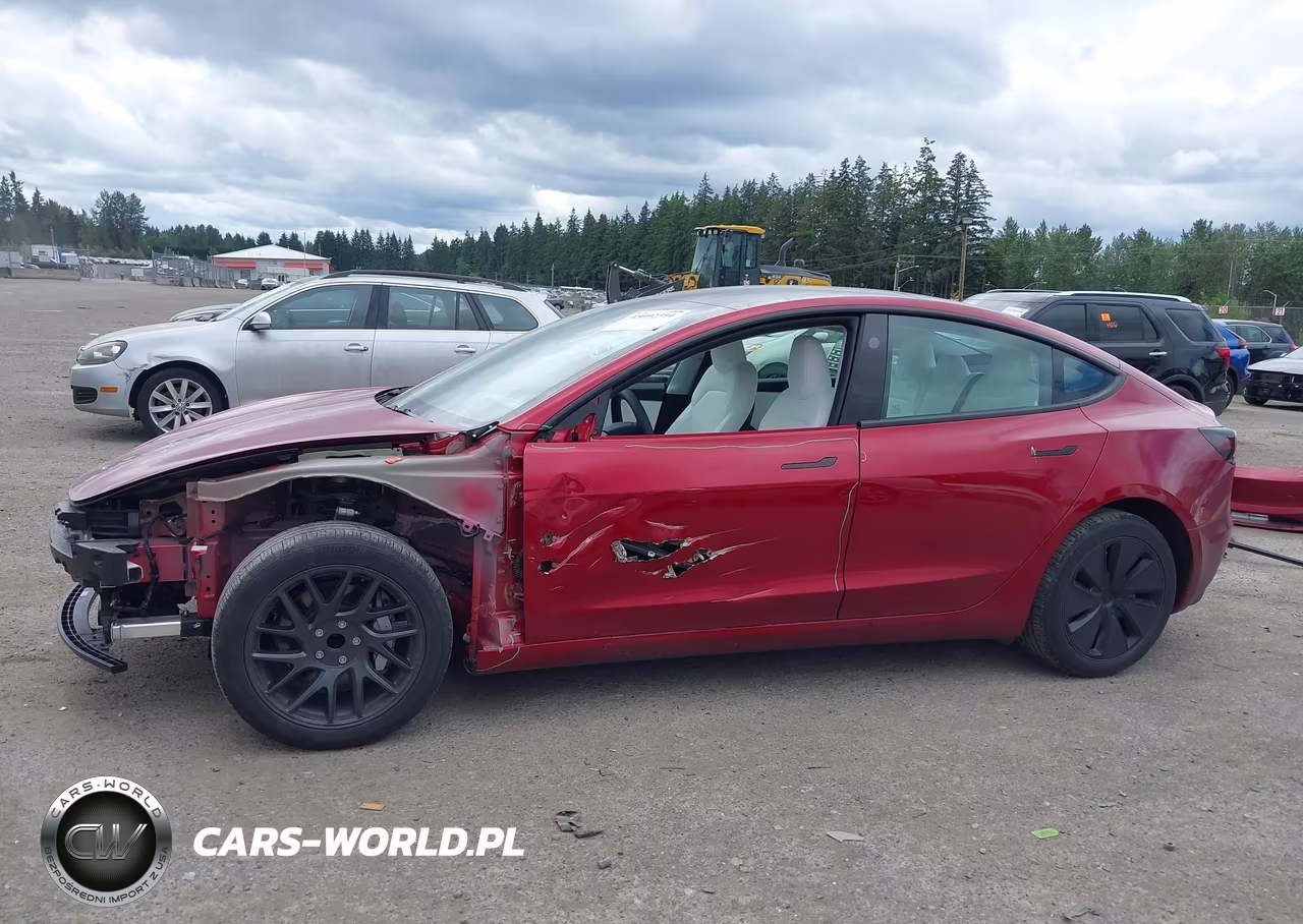 2025 Tesla Model 3 Long Range Rear-Wheel Drive-Standard Rear-Wheel Drive VIN:5YJ3E1EA8SF036982 - 15