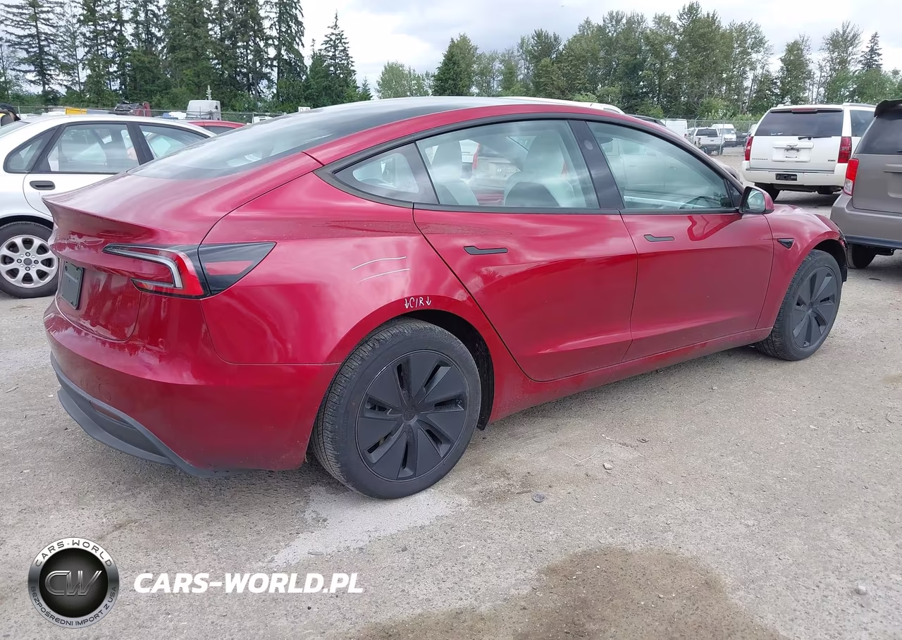 2025 Tesla Model 3 Long Range Rear-Wheel Drive-Standard Rear-Wheel Drive VIN:5YJ3E1EA8SF036982 - 4