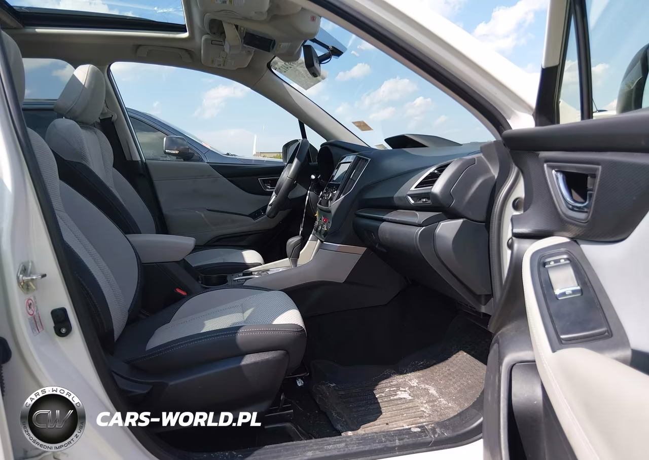 2020 Subaru Forester Premium VIN:JF2SKAGC5LH517620 - 5