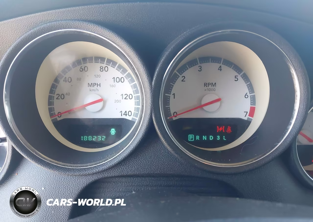 2008 Dodge Charger VIN:2B3KA43R58H214286 - 7