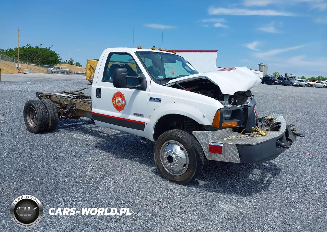 2006 Ford F-450 Chassis Xl-Xlt