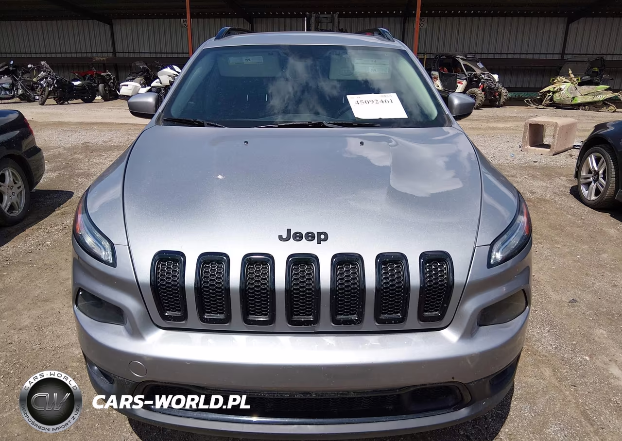 2014 Jeep Cherokee Altitude VIN:1C4PJLCS9EW320643 - 6
