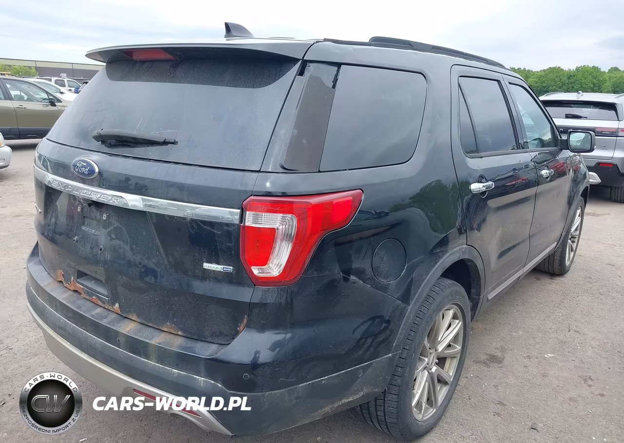 2016 Ford Explorer Limited VIN:1FM5K8F87GGA08508 - 4