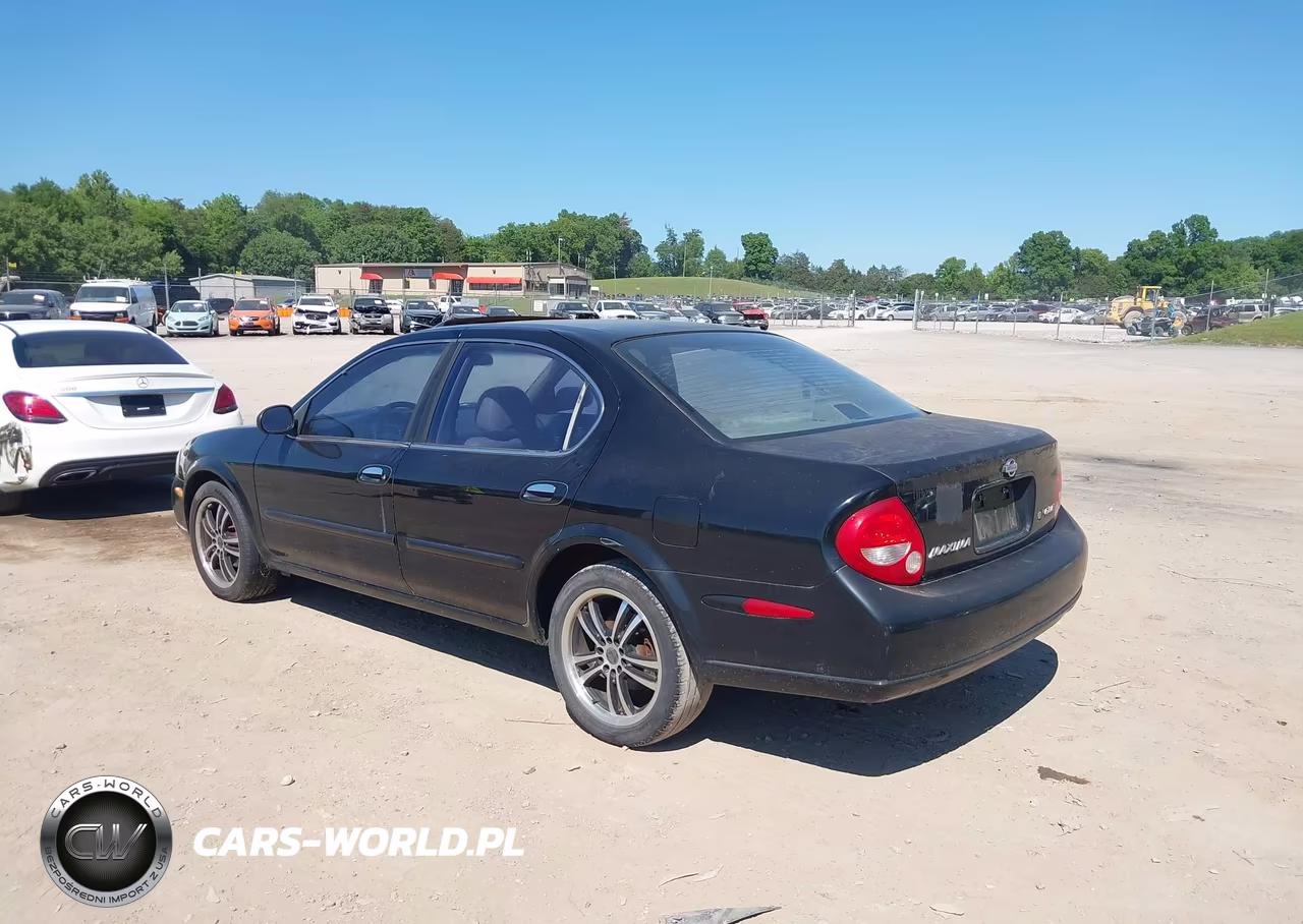2000 Nissan Maxima Gle-Gxe-Se VIN:JN1CA31DXYT705656 - 3