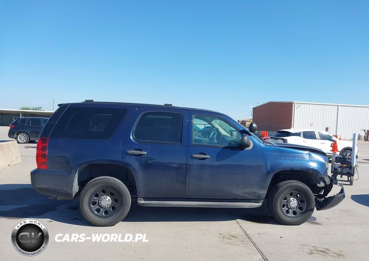 2011 Chevrolet Tahoe Commercial Fleet VIN:1GNLC2E09BR234278 - 13