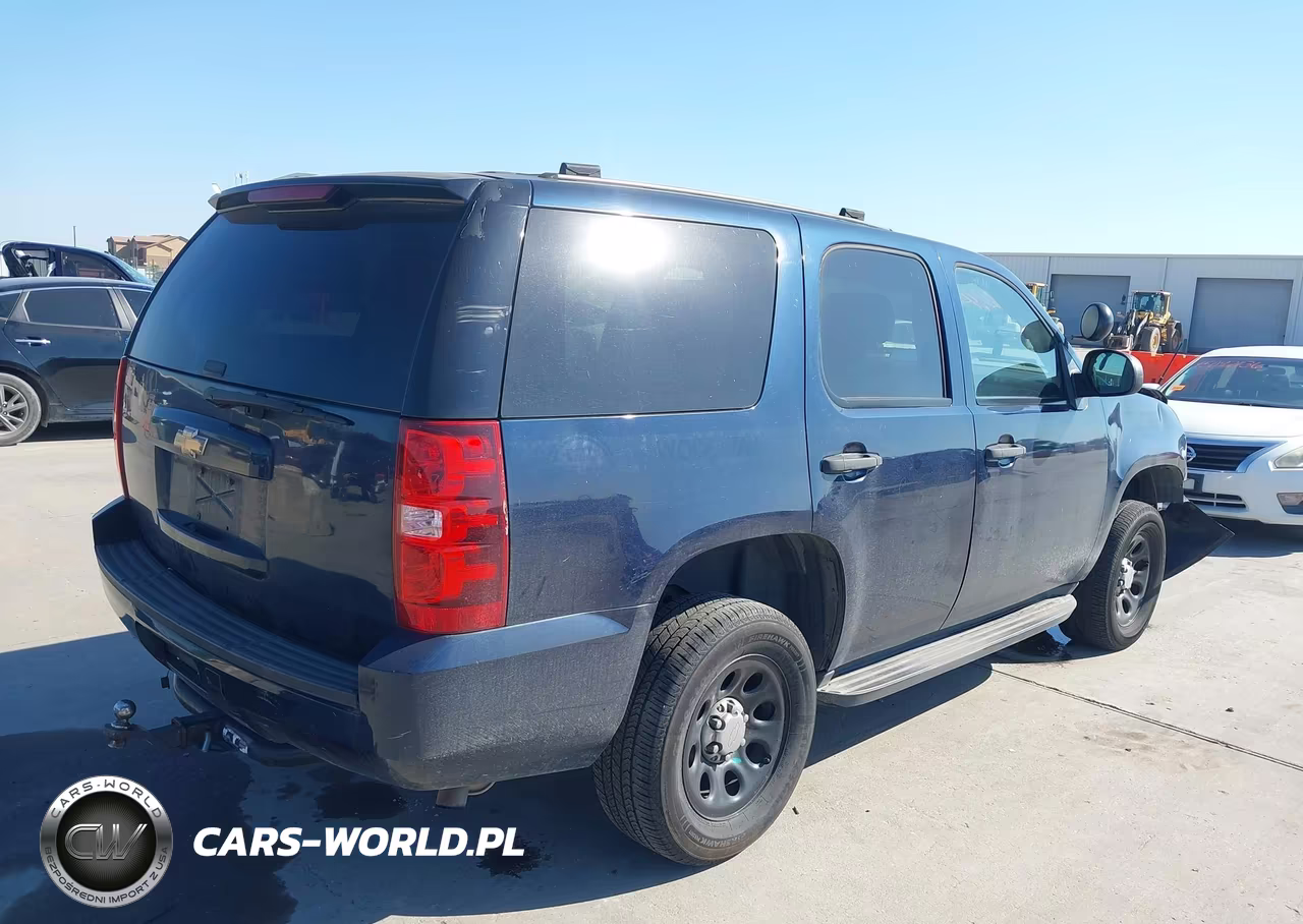 2011 Chevrolet Tahoe Commercial Fleet VIN:1GNLC2E09BR234278 - 4