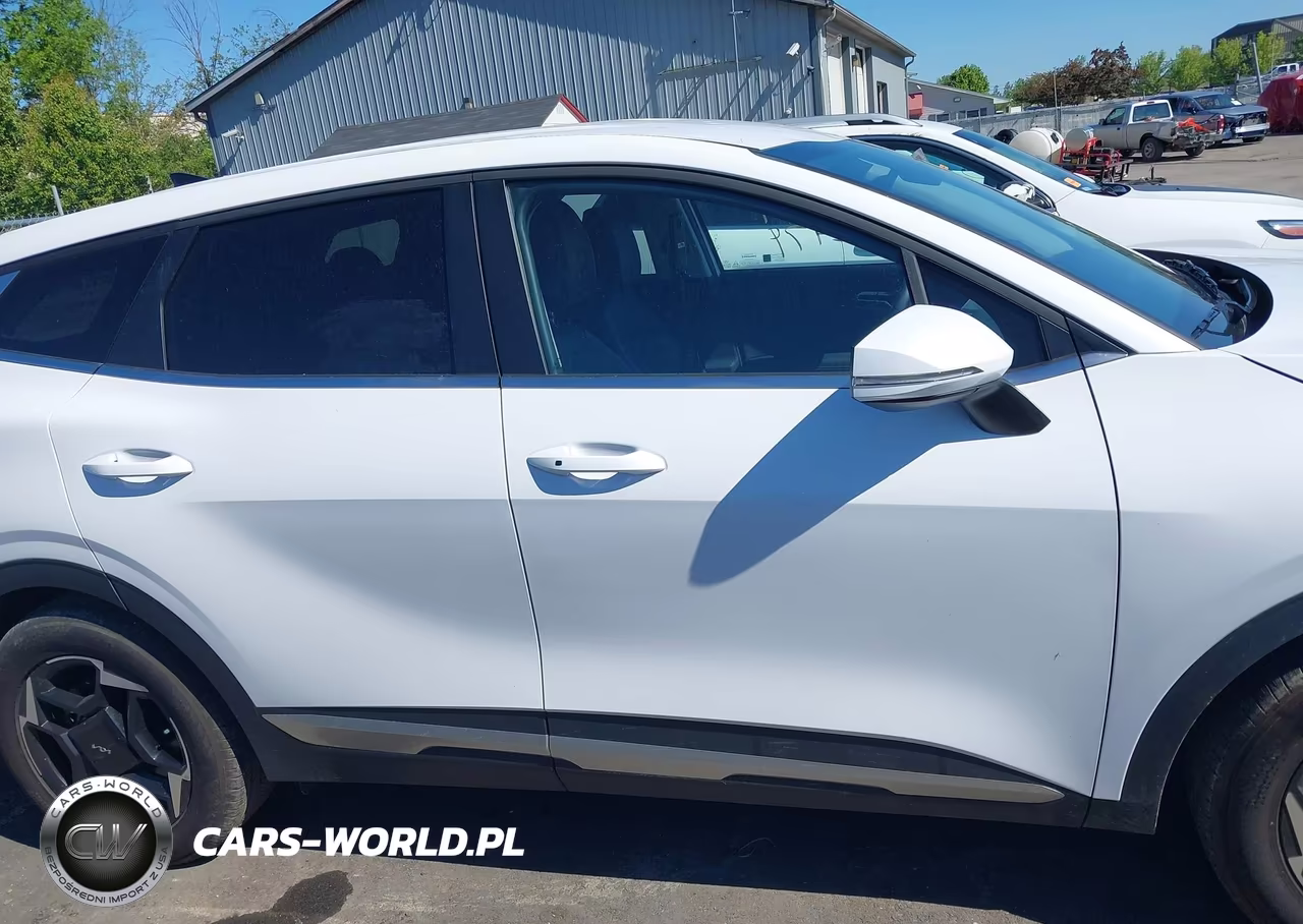 2026 Kia Sportage Ex VIN:5XYK33DFXTG346877 - 13
