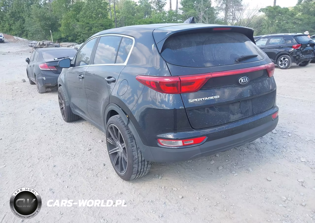 2018 Kia Sportage Lx VIN:KNDPM3AC2J7304386 - 3