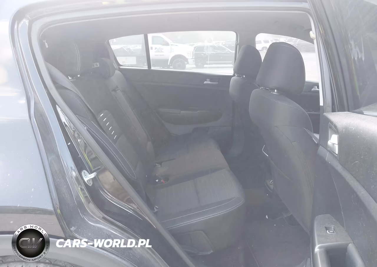 2018 Kia Sportage Lx VIN:KNDPM3AC2J7304386 - 8