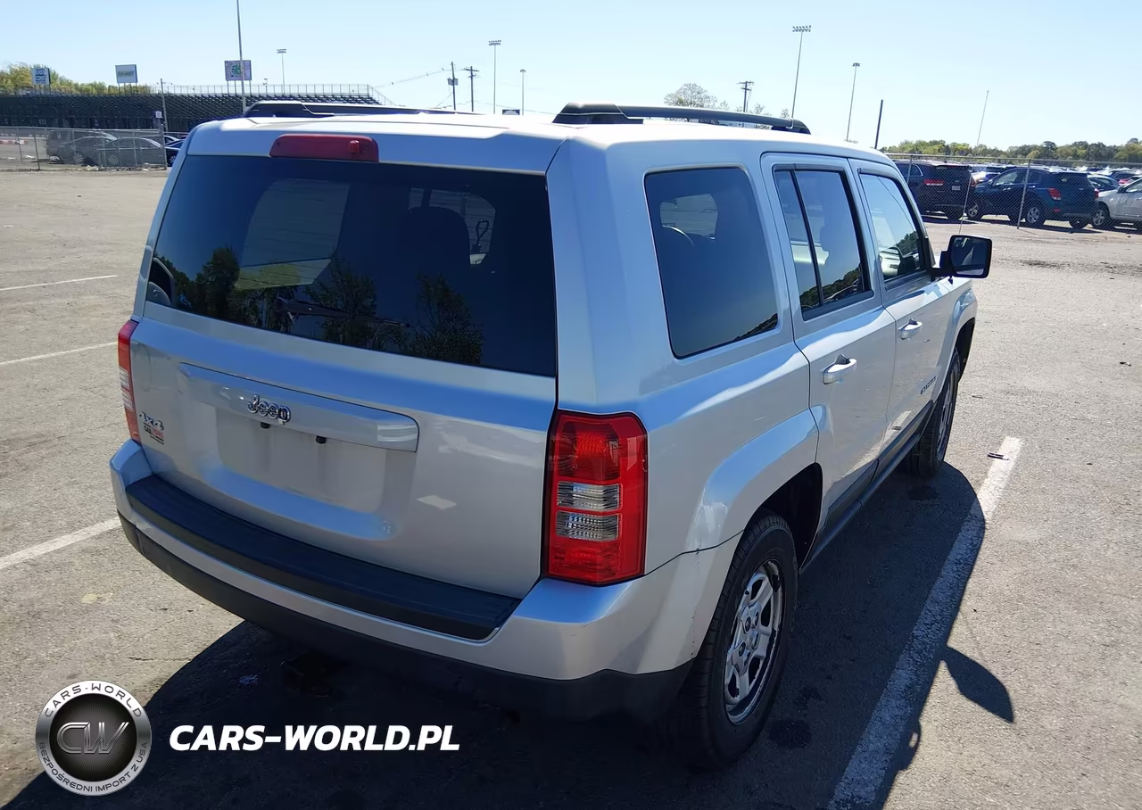 2013 Jeep Patriot Sport VIN:1C4NJRBB8DD138907 - 4