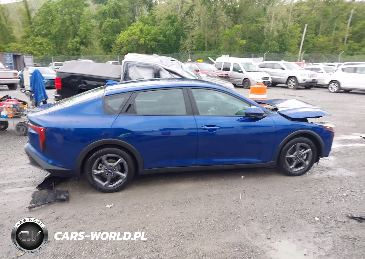 2025 Kia K4 Lxs VIN:3KPFT4DE5SE025811 - 14