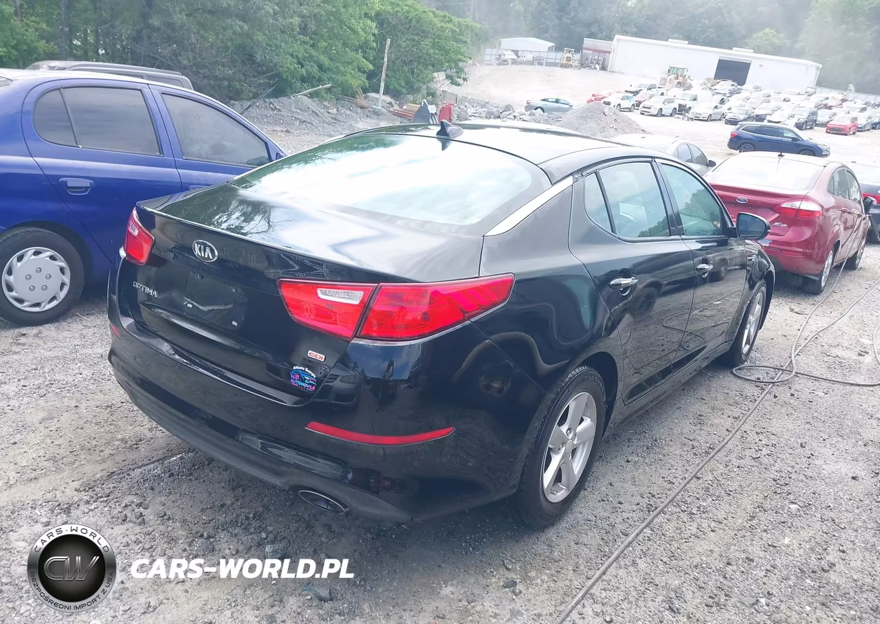 2015 Kia Optima Lx VIN:5XXGM4A79FG487129 - 4