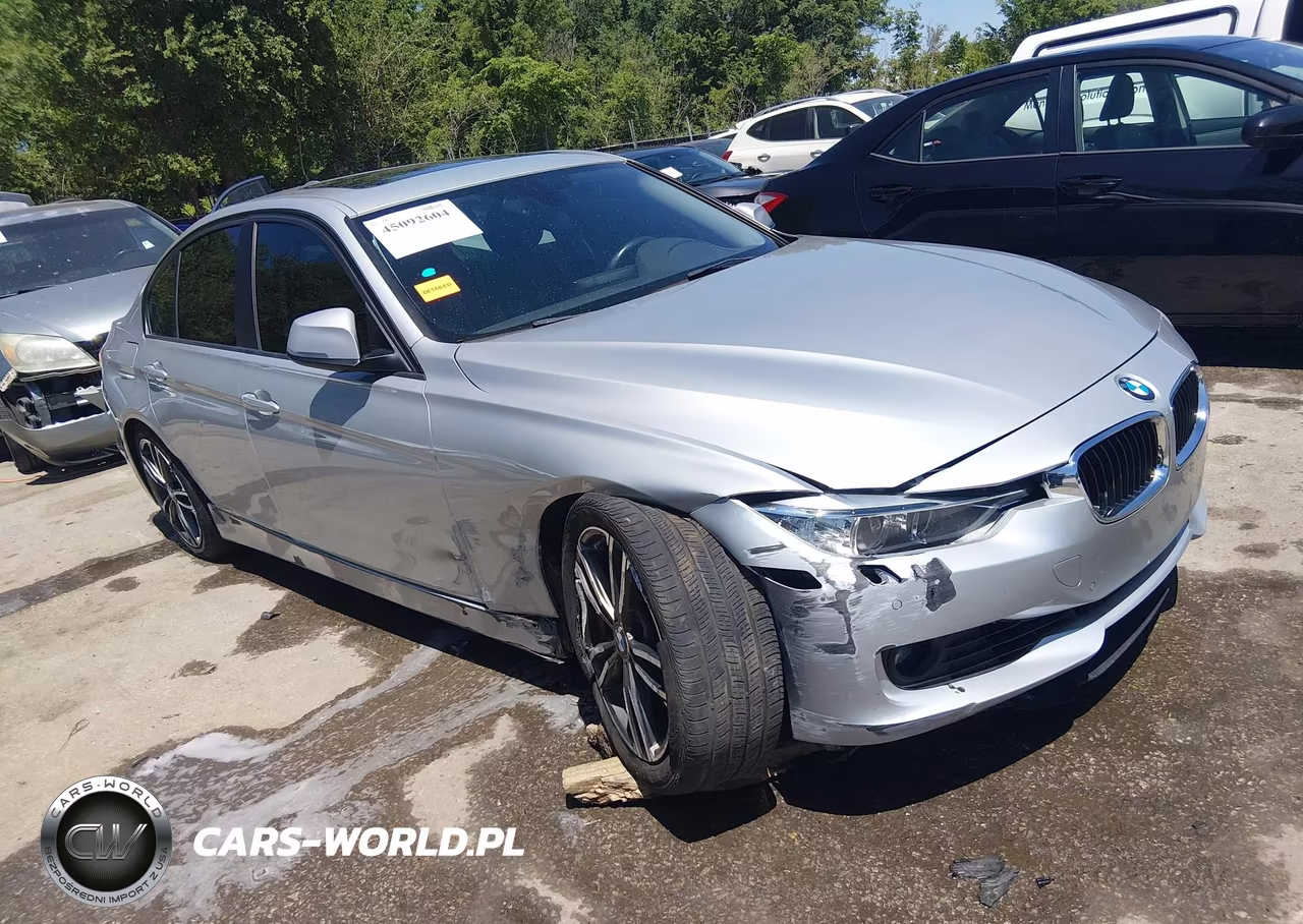 2015 BMW 328I xDrive – zdjęcie 1 z 18