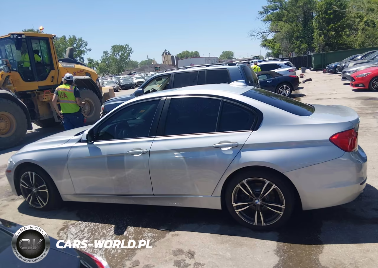 2015 BMW 328I xDrive VIN:WBA3B5G54FNS18991 - 14