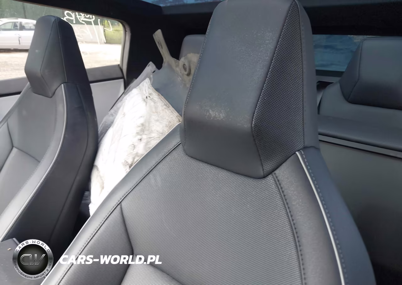 2024 Tesla Cybertruck All-Wheel Drive VIN:7G2CEHED6RA003471 - 8