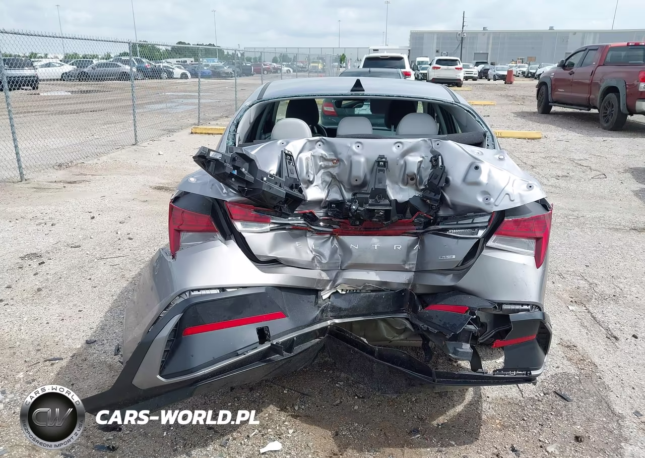 2025 Hyundai Elantra Hybrid Limited VIN:KMHLN4DJ5SU127388 - 16