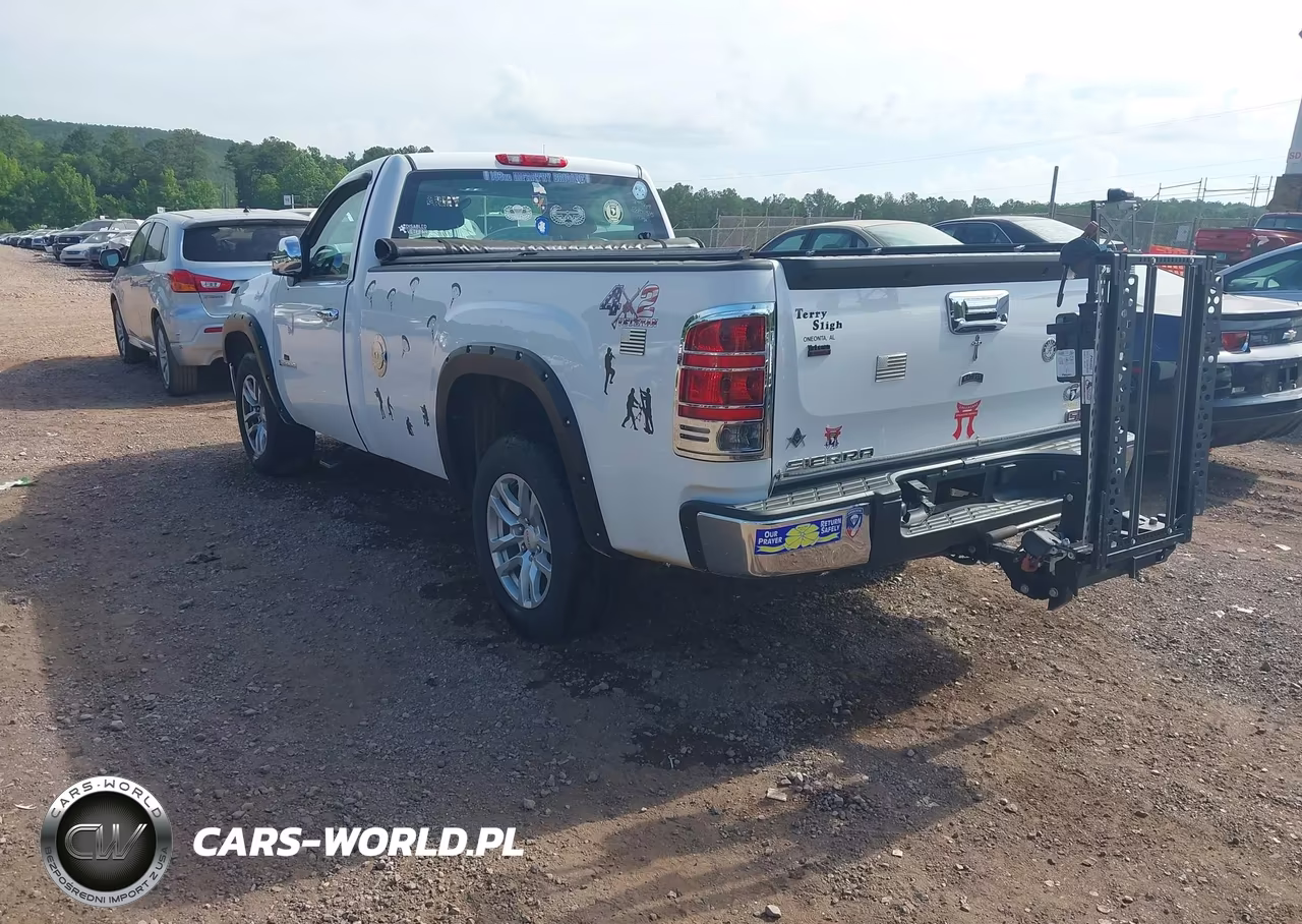2013 GMC Sierra 1500 Work Truck VIN:1GTN1TEX8DZ399459 - 3