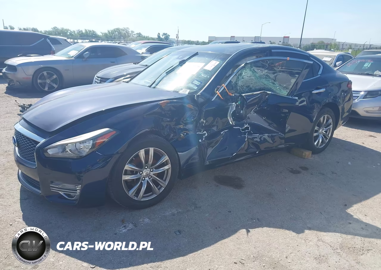 2018 Infiniti Q70 3.7 Luxe VIN:JN1BY1AP4JM180163 - 2