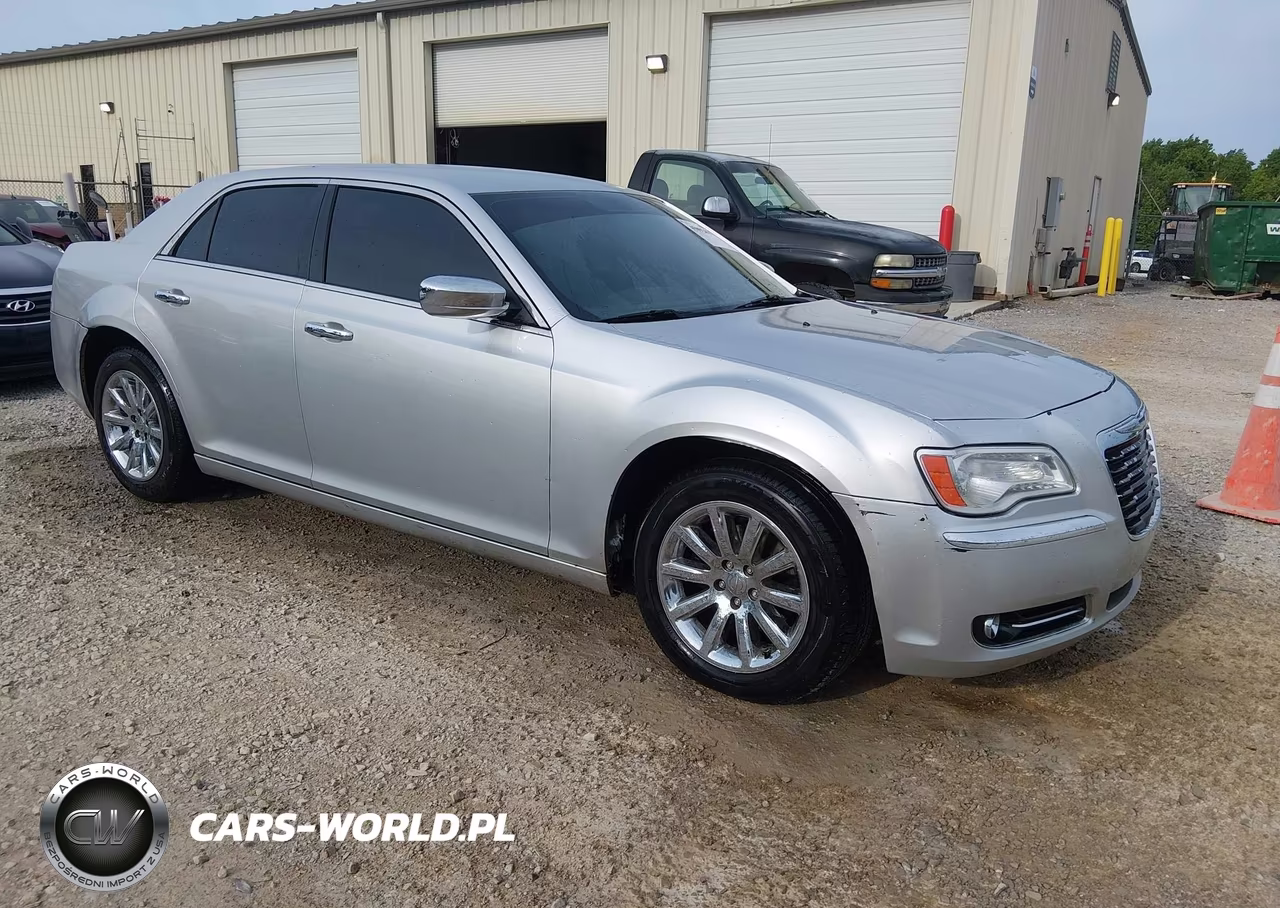 2012 Chrysler 300 Limited