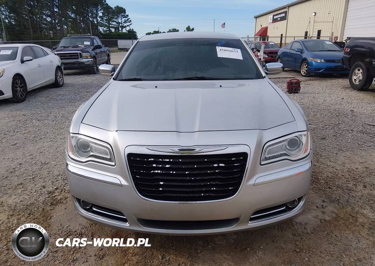 2012 Chrysler 300 Limited VIN:2C3CCACG5CH308613 - 6