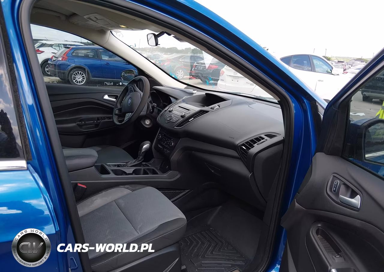 2018 Ford Escape Se VIN:1FMCU0GDXJUB11669 - 5