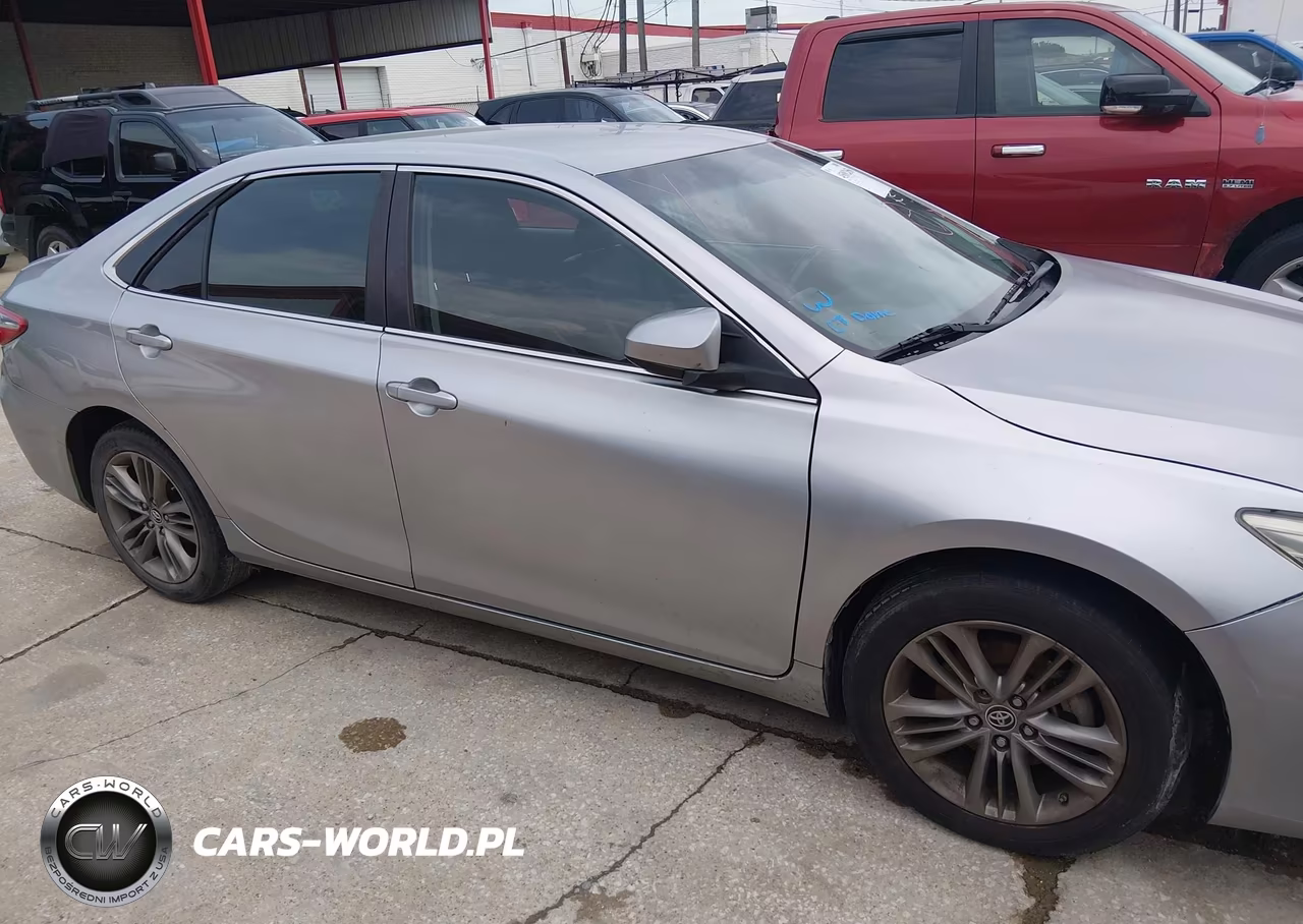 2016 Toyota Camry Se VIN:4T1BF1FK0GU184019 - 13