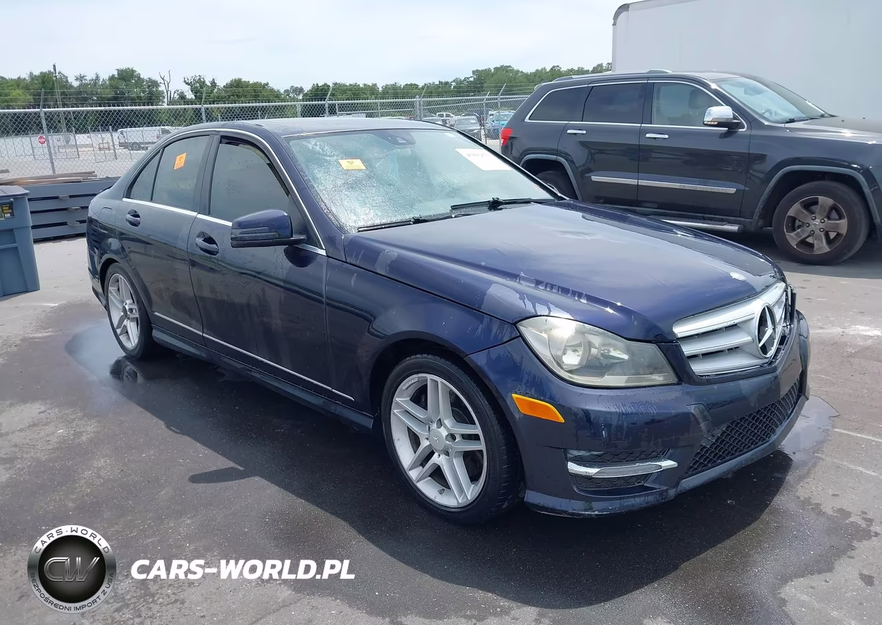 2013 Mercedes-Benz C 350 Sport – zdjęcie 1 z 11