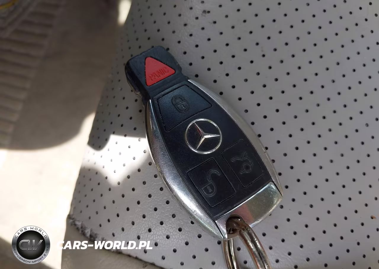 2013 Mercedes-Benz C 350 Sport VIN:WDDGF5HB8DA817352 - 11