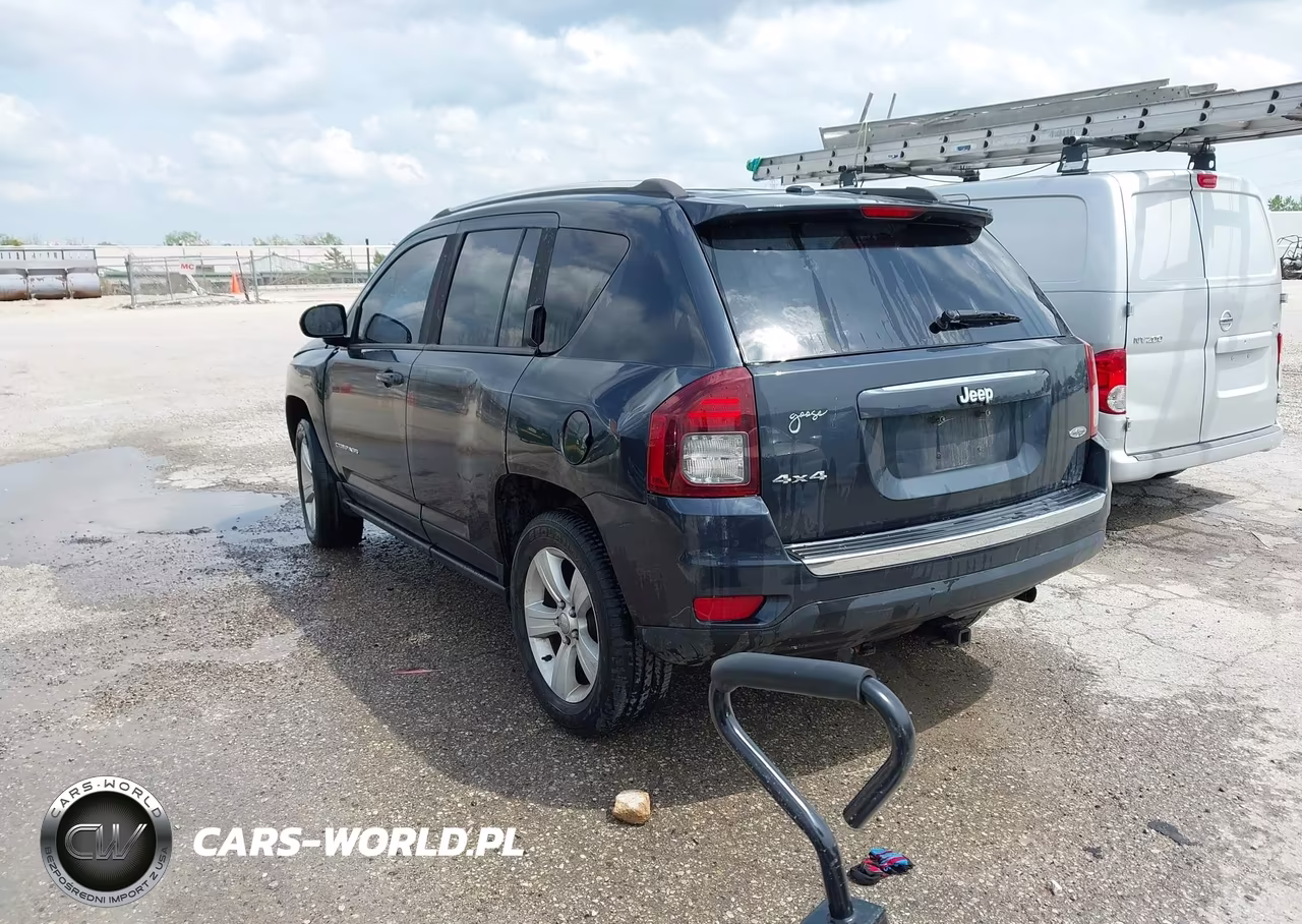 2015 Jeep Compass High Altitude Edition VIN:1C4NJDEB5FD117837 - 3