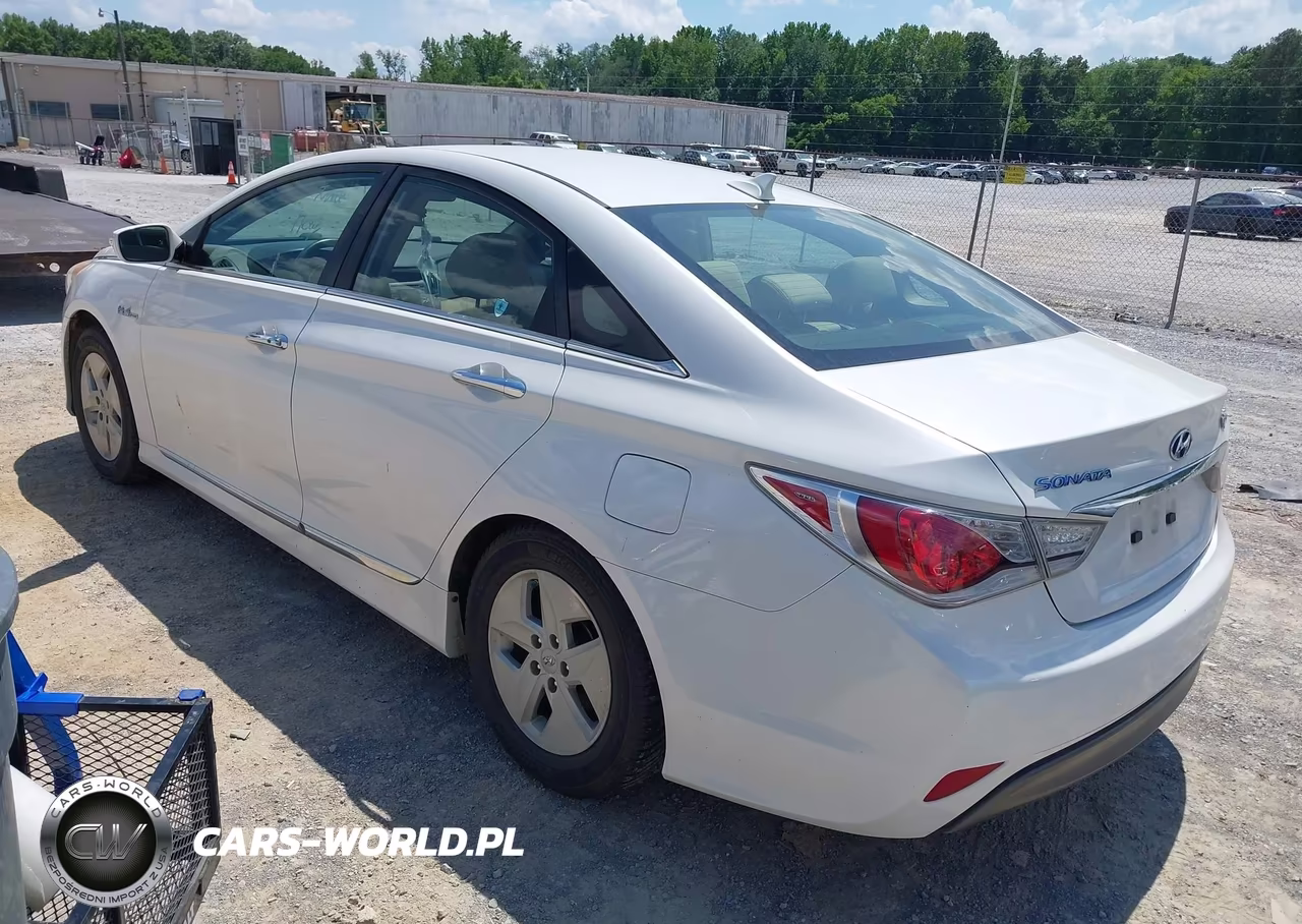 2011 Hyundai Sonata Hybrid VIN:KMHEC4A43BA000606 - 3