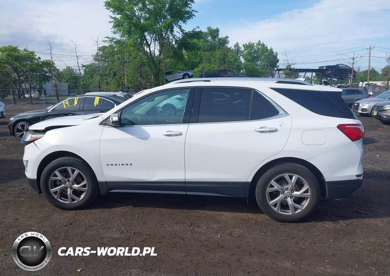 2018 Chevrolet Equinox Premier VIN:2GNAXVEV6J6321008 - 14