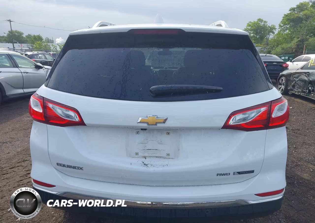 2018 Chevrolet Equinox Premier VIN:2GNAXVEV6J6321008 - 16
