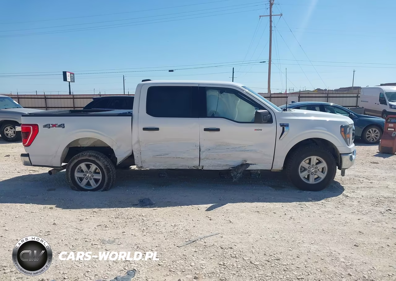 2023 Ford F-150 Xlt VIN:1FTFW1E84PKD80813 - 13