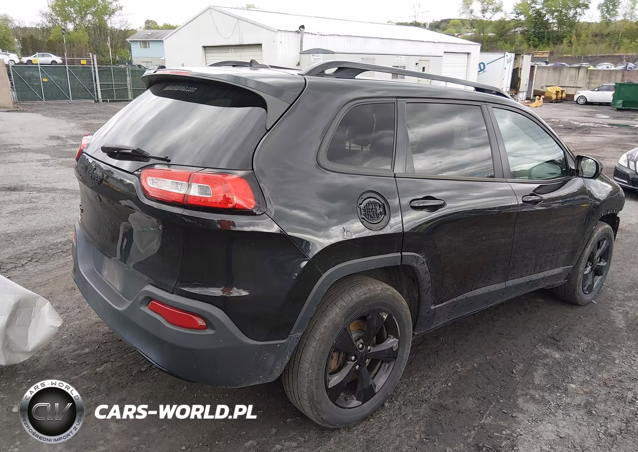 2016 Jeep Cherokee Altitude VIN:1C4PJMCB5GW112266 - 4