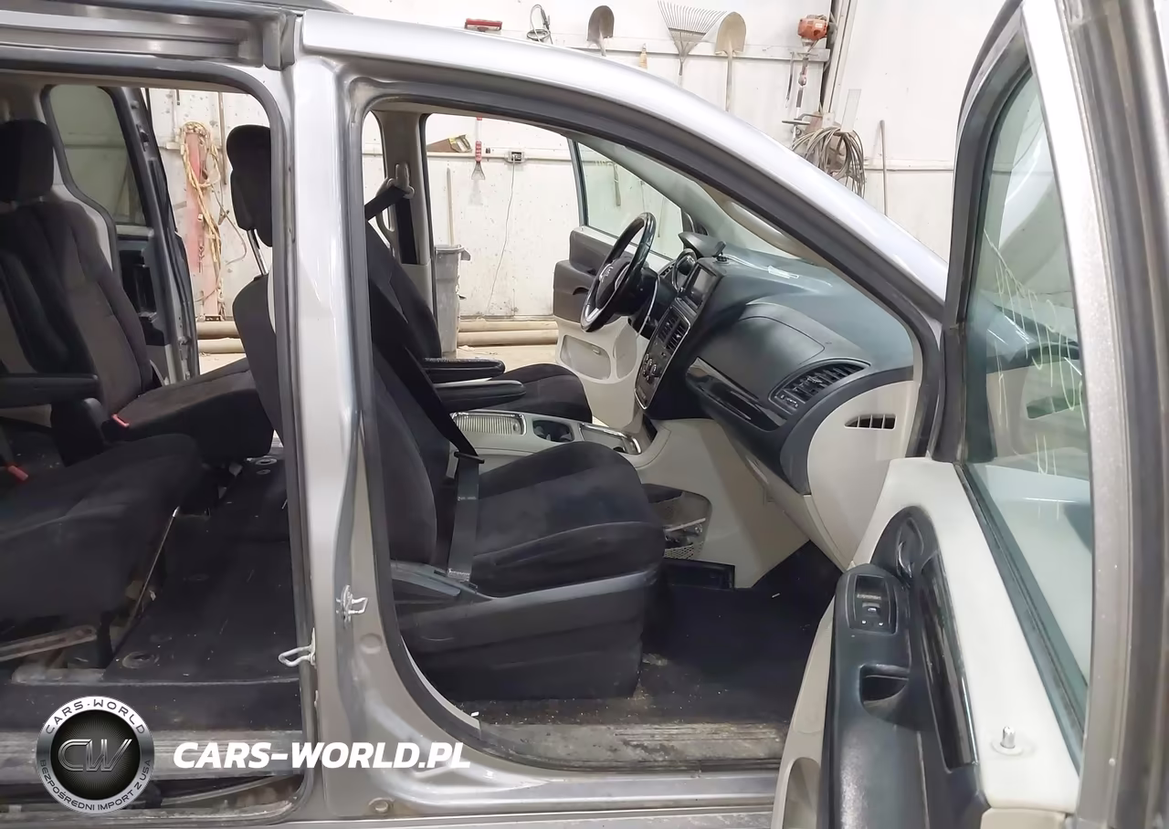 2014 Dodge Grand Caravan Sxt VIN:2C4RDGCG5ER199251 - 5