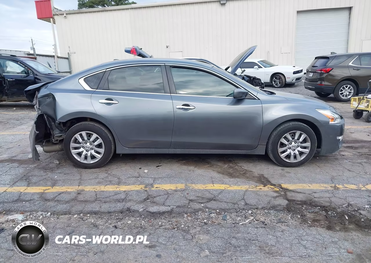2014 Nissan Altima 2.5 S VIN:1N4AL3APXEC147527 - 13