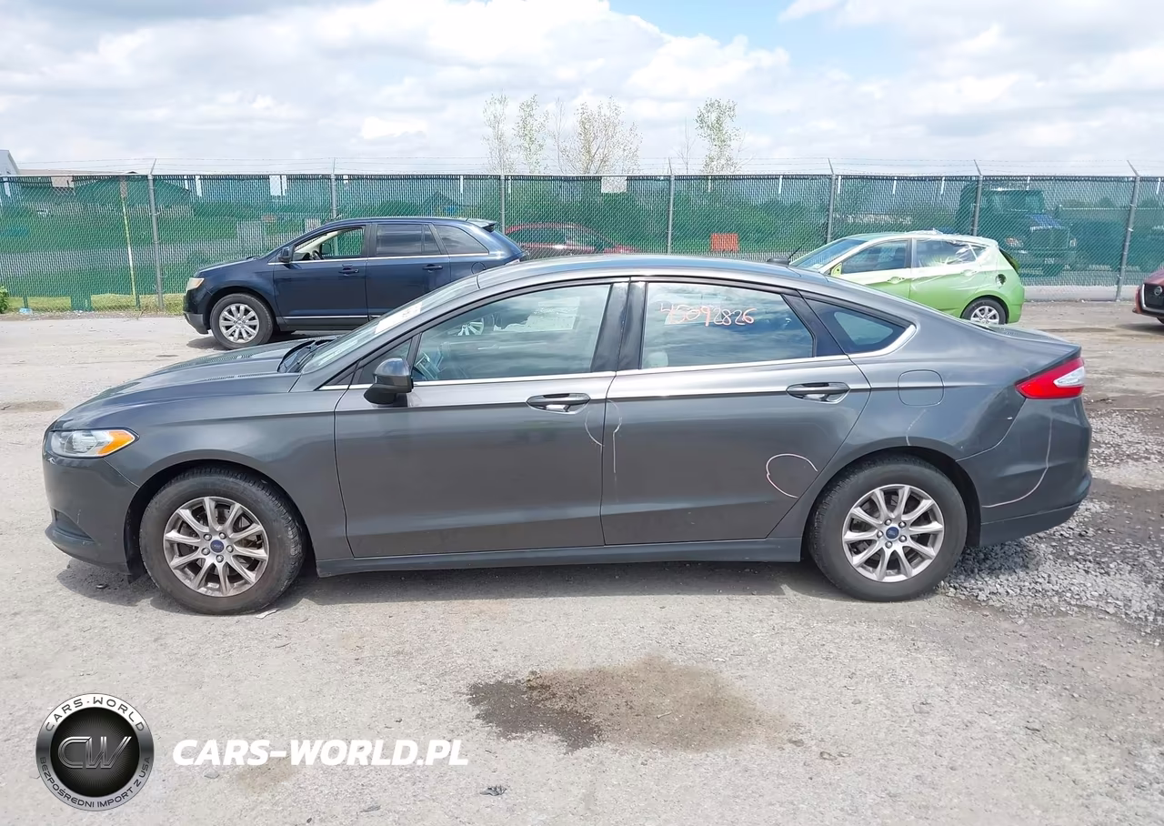2016 Ford Fusion S VIN:3FA6P0G70GR332304 - 14